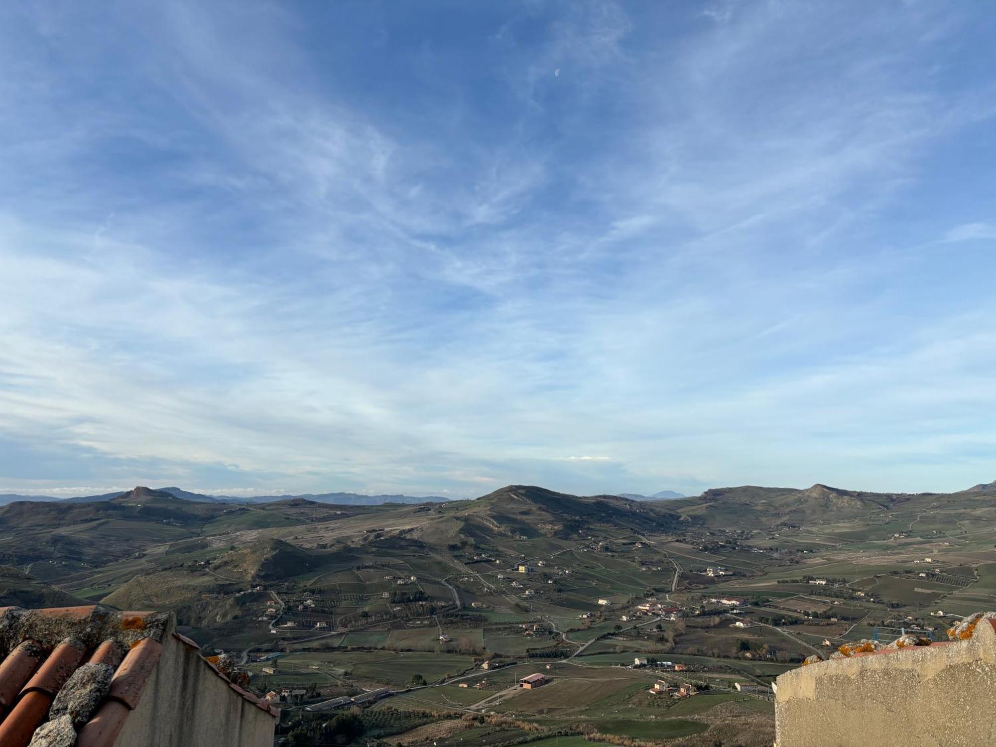A-Muri Gangi Exterior photo